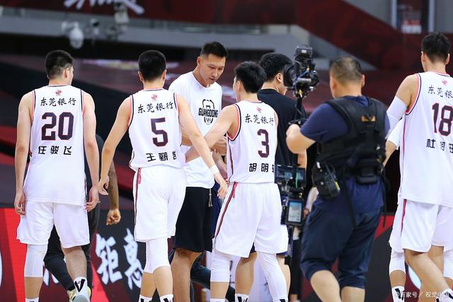 广东宏远战胜北控，豪取七连胜！