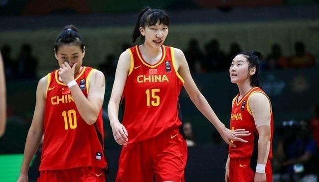 亚运会篮球比赛中国队大胜韩国队，晋级四强